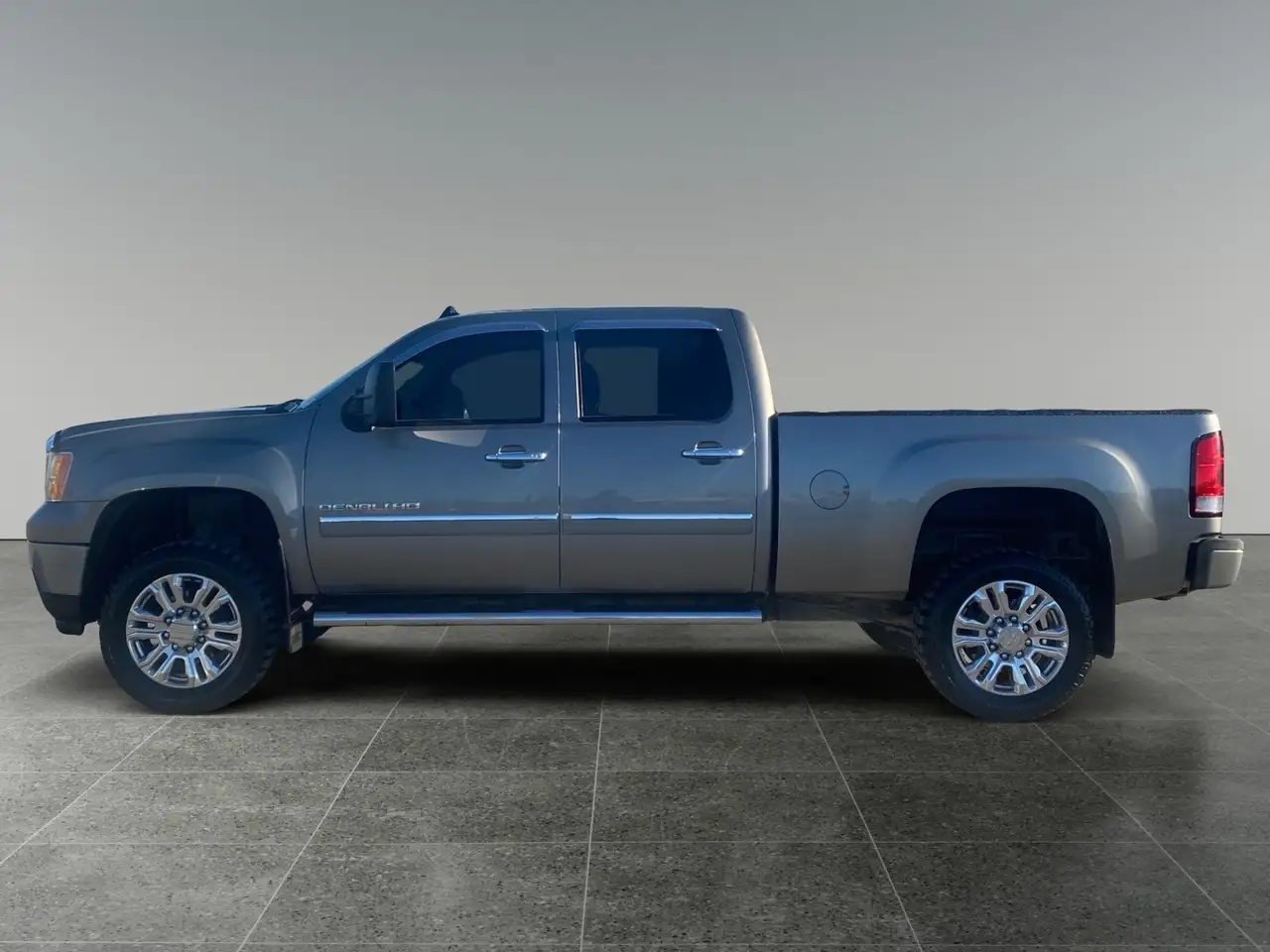 GMC Sierra 2500HD снимка GMC Sierra 2500HD