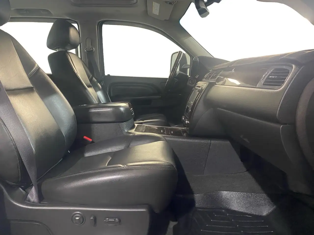 GMC Sierra 2500HD снимка GMC Sierra 2500HD