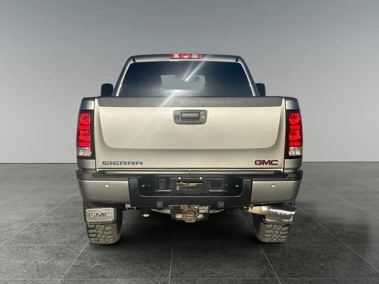 GMC Sierra 2500HD снимка GMC Sierra 2500HD