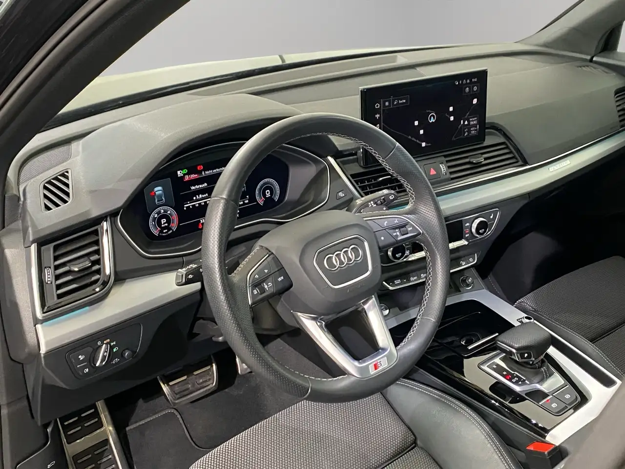 Audi Q5 40 2.0 TDI quattro S-tronic S-Line "Midnight Edit 4