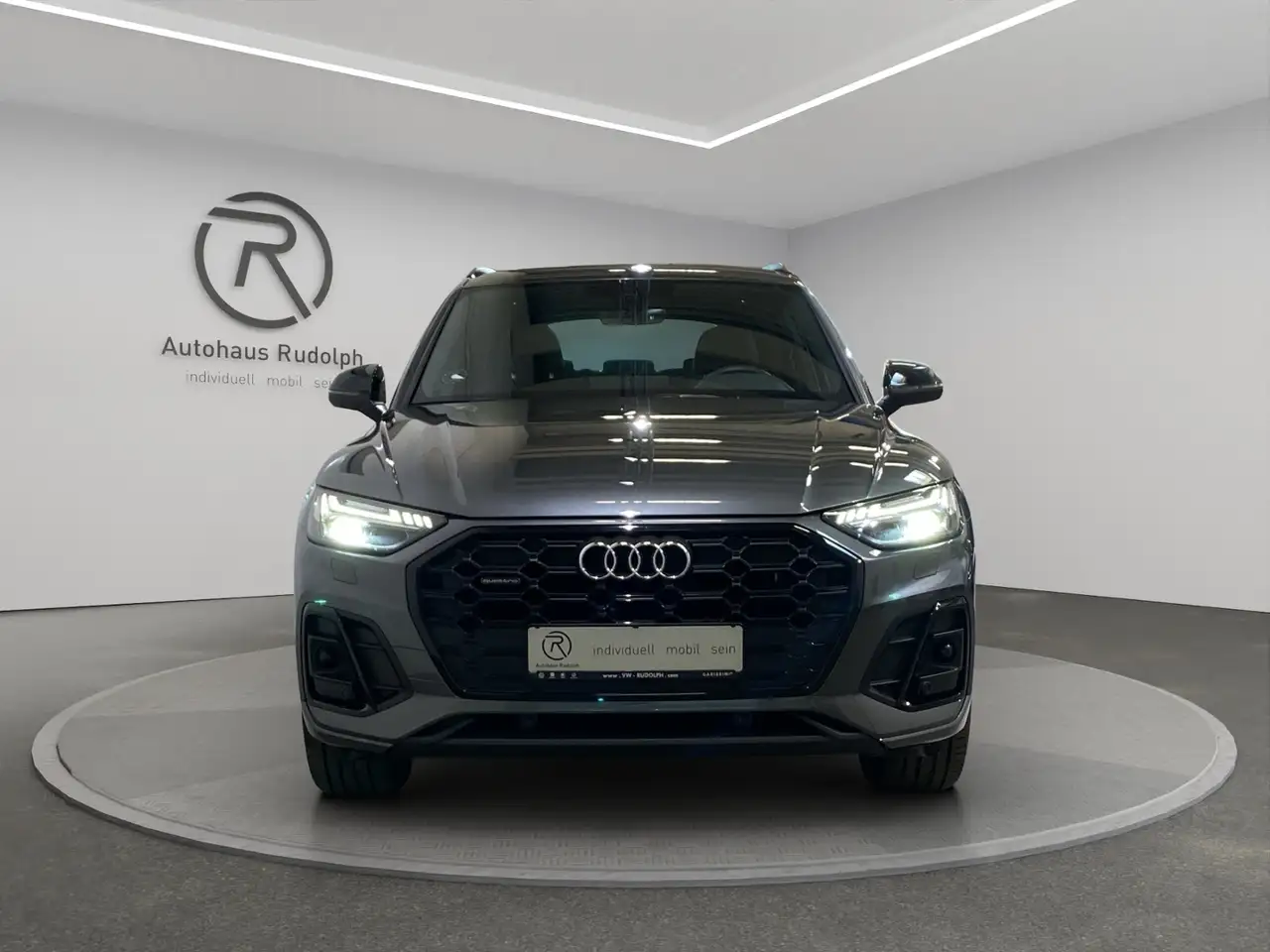 Audi Q5 40 2.0 TDI quattro S-tronic S-Line "Midnight Edit 14