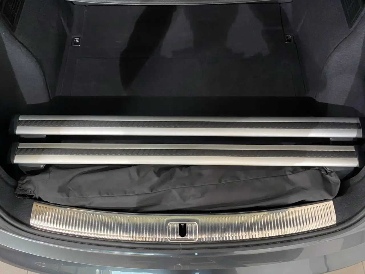 Audi Q5 40 2.0 TDI quattro S-tronic S-Line "Midnight Edit 13