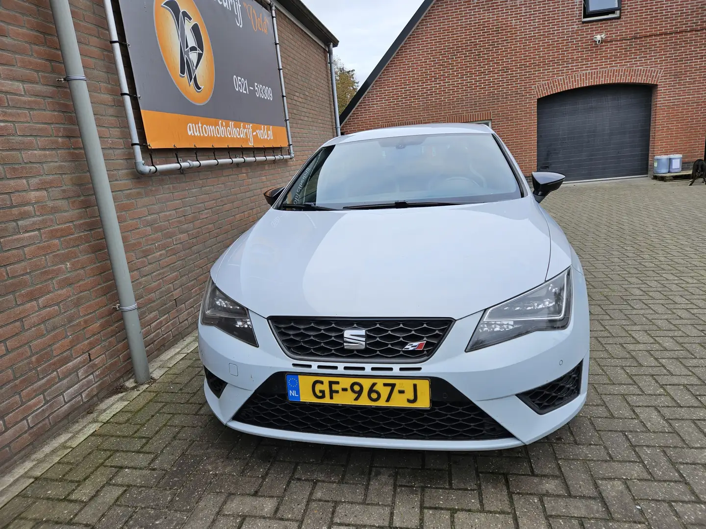SEAT Leon 2.0 TSI Cupra 280 ORG NL 1e eigenaar Grijs - 2