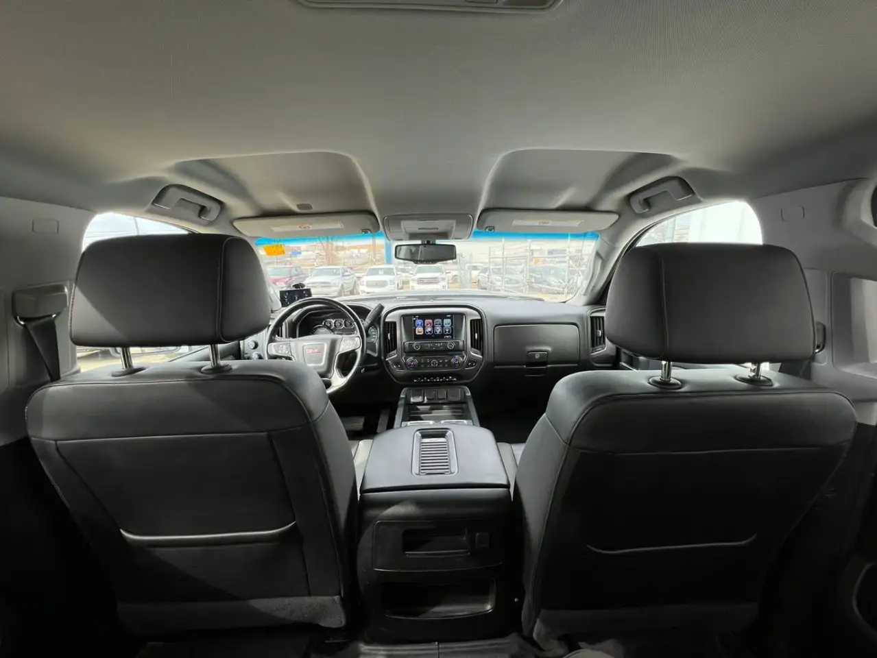 GMC Sierra 2500HD снимка GMC Sierra 2500HD