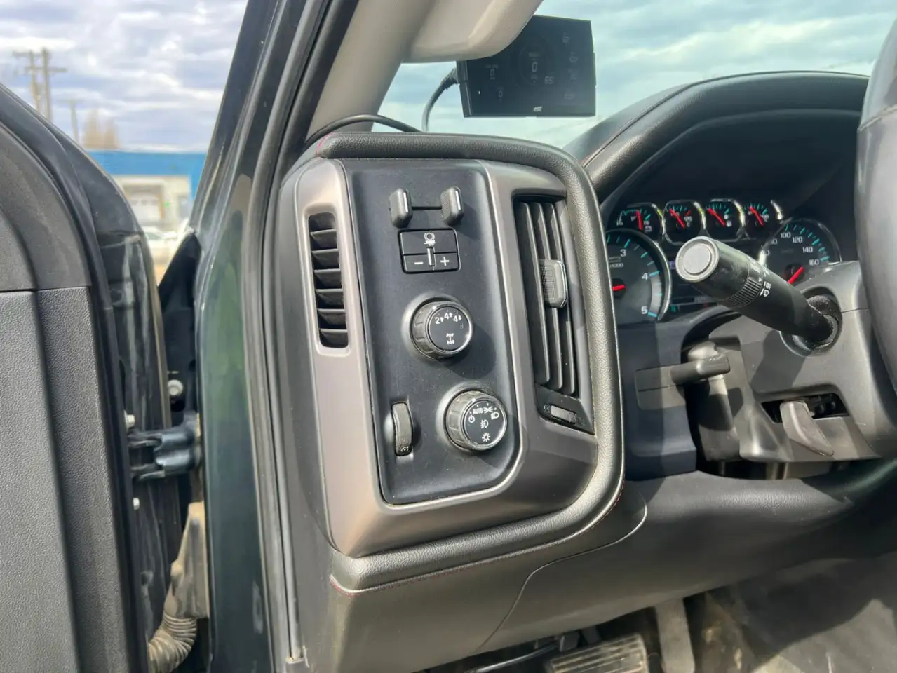 GMC Sierra 2500HD снимка GMC Sierra 2500HD