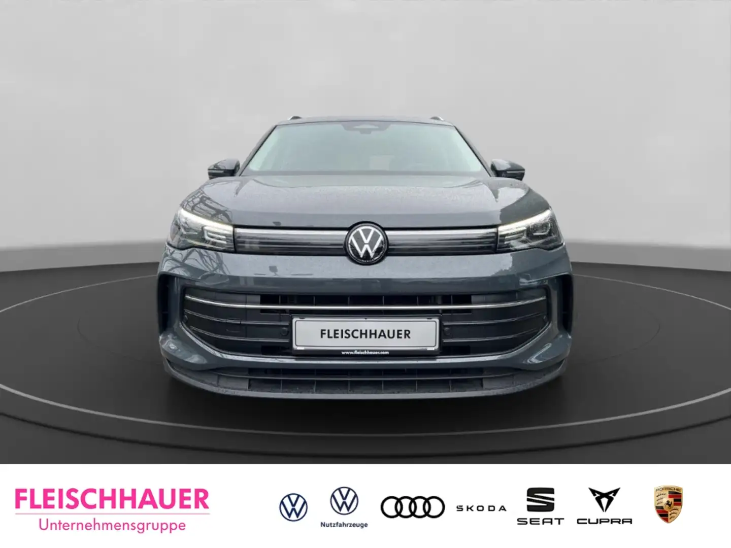 Volkswagen Tiguan 2.0 TDI Life Navi Digitales Cockpit LED ACC Apple Grau - 2
