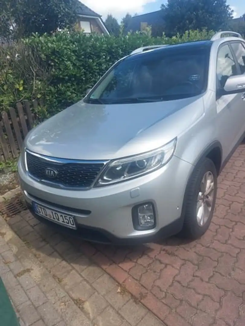 Kia Sorento Sorento Diesel 2.2 CRDi AWD Spirit Srebrny - 1