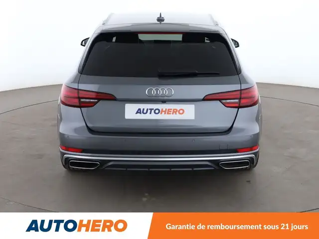 Audi A4 view 5
