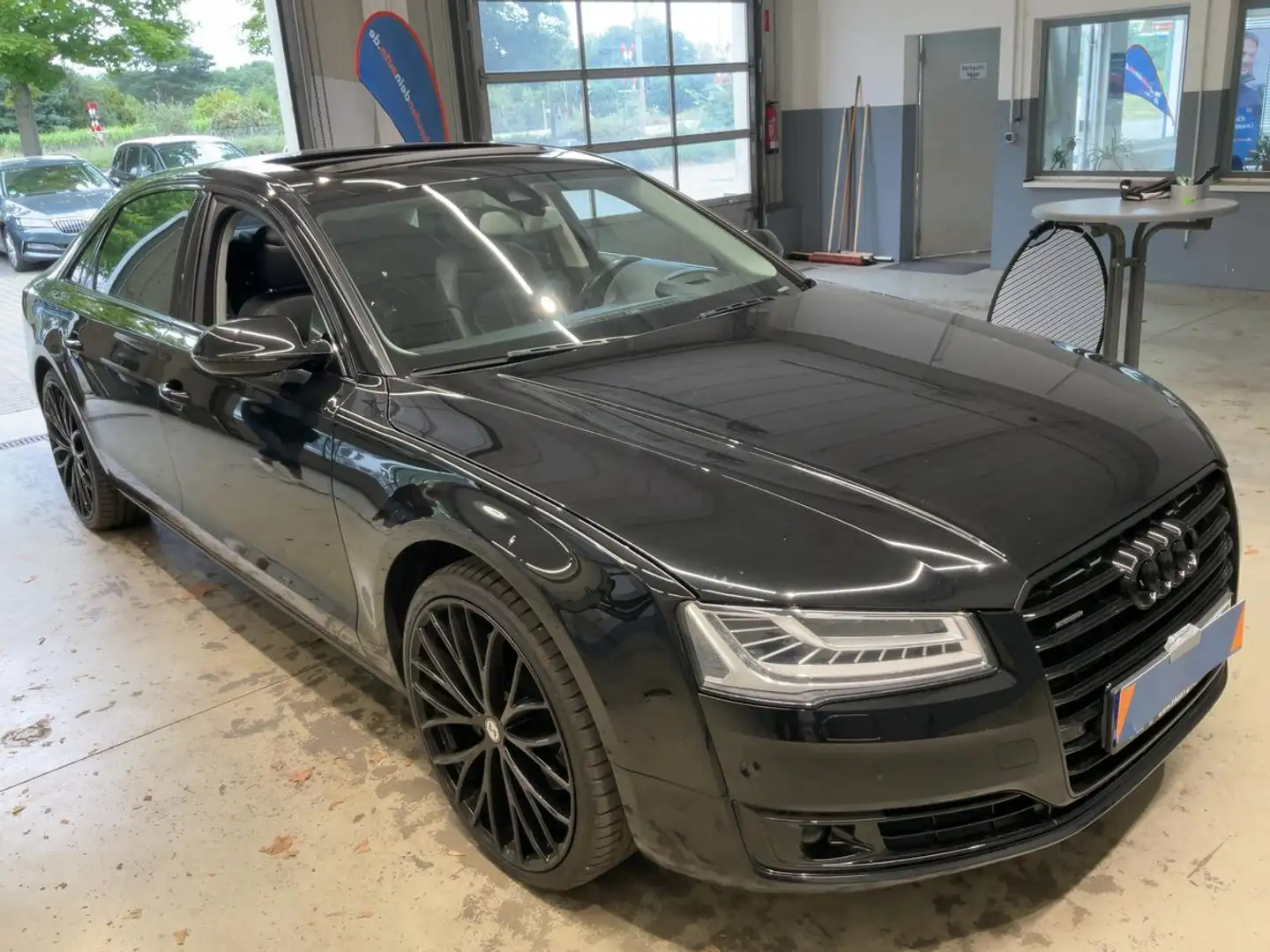 Audi A8 A8 L V6 3.0 TDI 193 kW / 262 HP - 1
