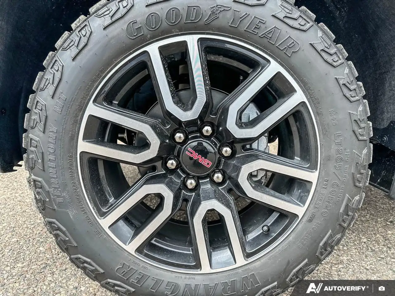 GMC Sierra 1500 photo GMC Sierra 1500