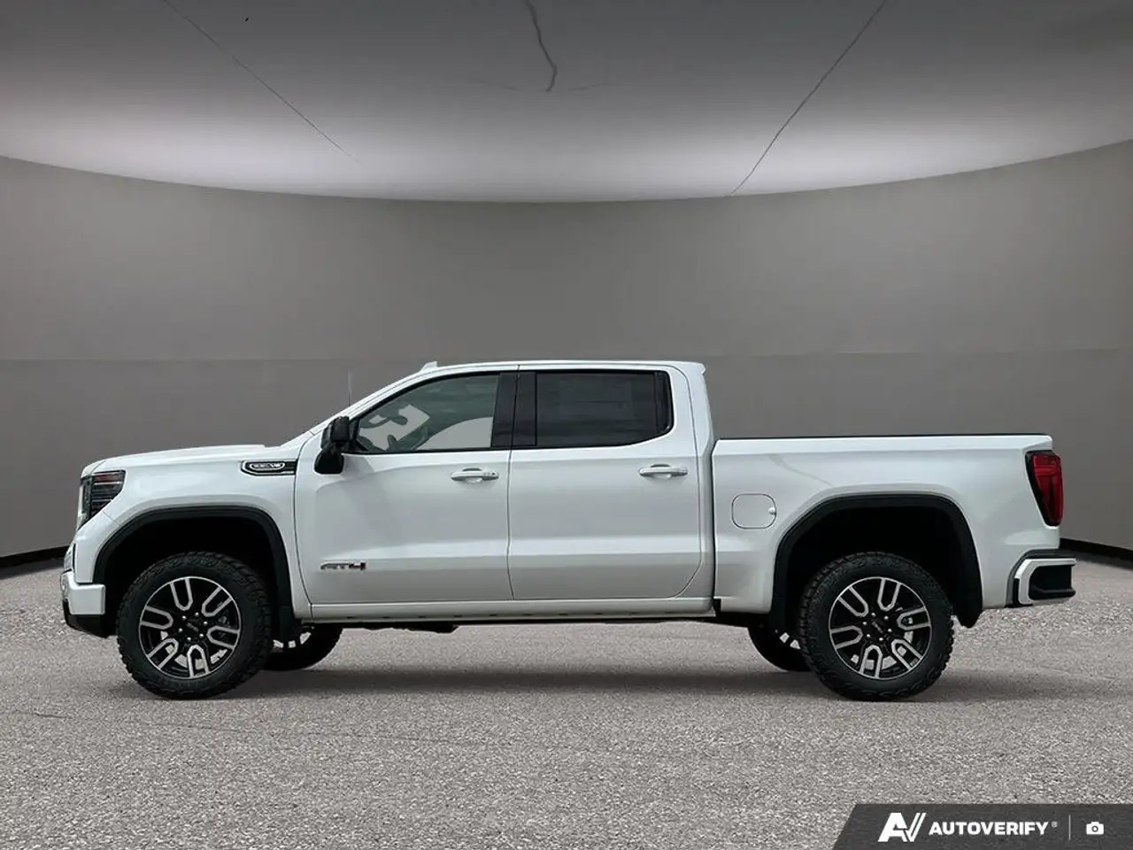 GMC Sierra 1500 photo GMC Sierra 1500