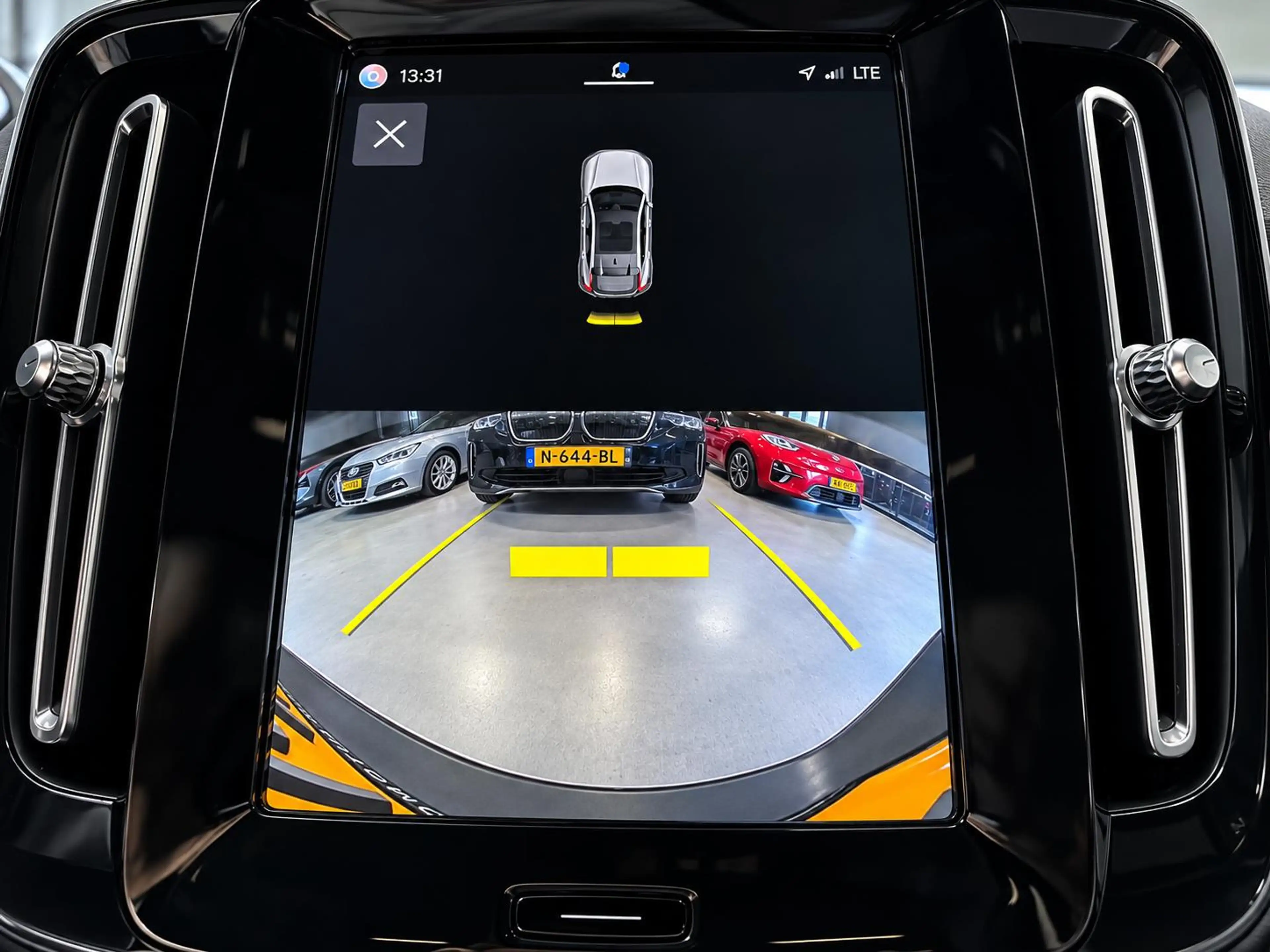 Volvo C40 Recharge Plus 69 kWh SOH 94,3% | Panoramadak | Pil — photo 21