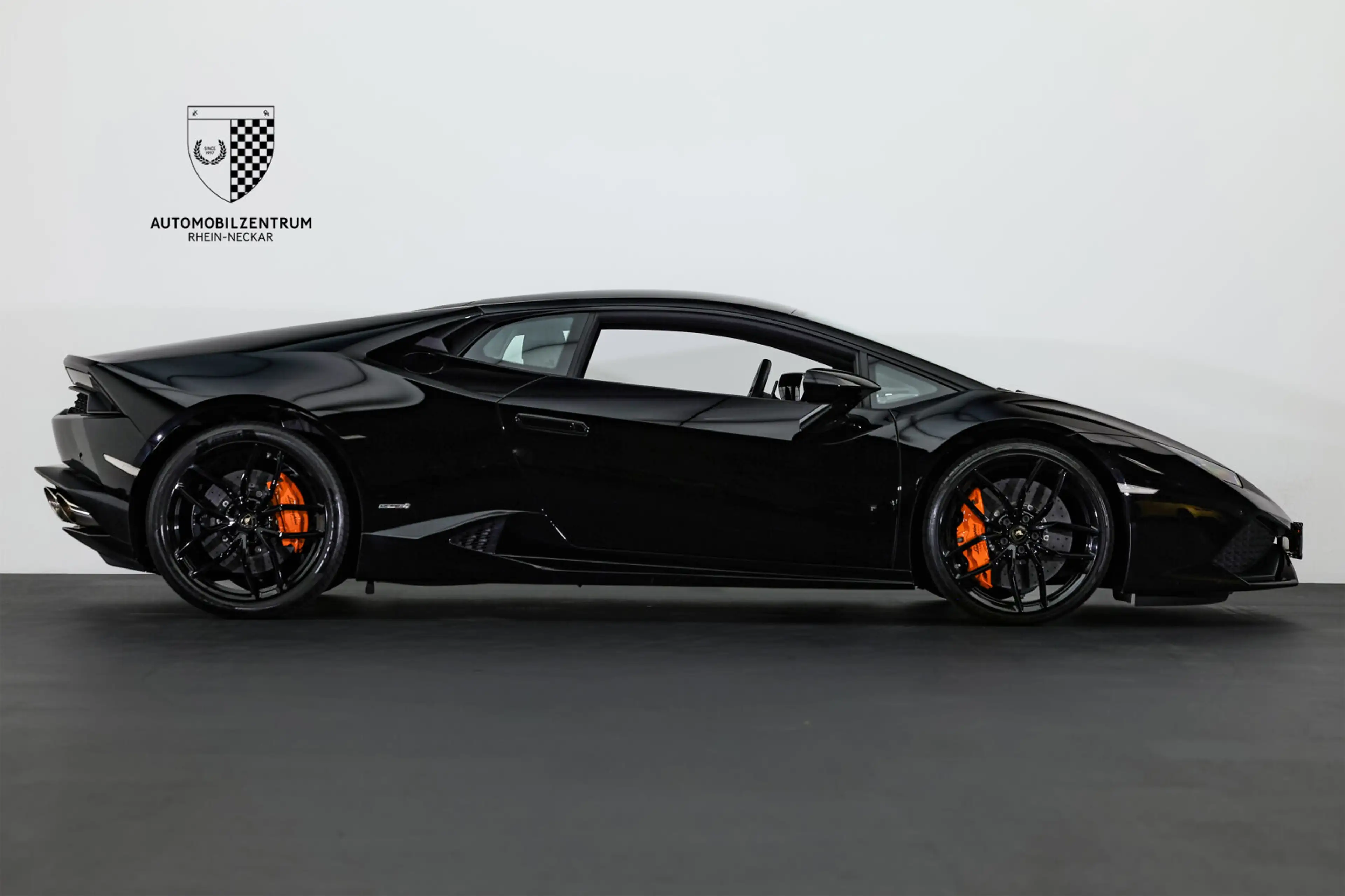 Lamborghini Huracán Huracán AdPersonam/HeatedSeats/Sensors/Lift — photo 8