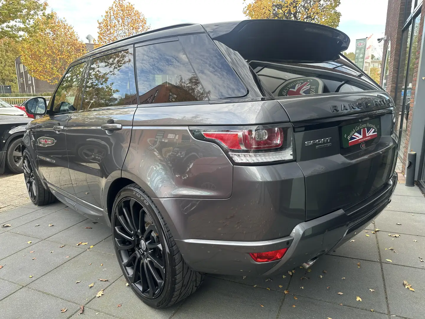 Land Rover Range Rover Sport 3.0 SDV6 HSE Grau - 2