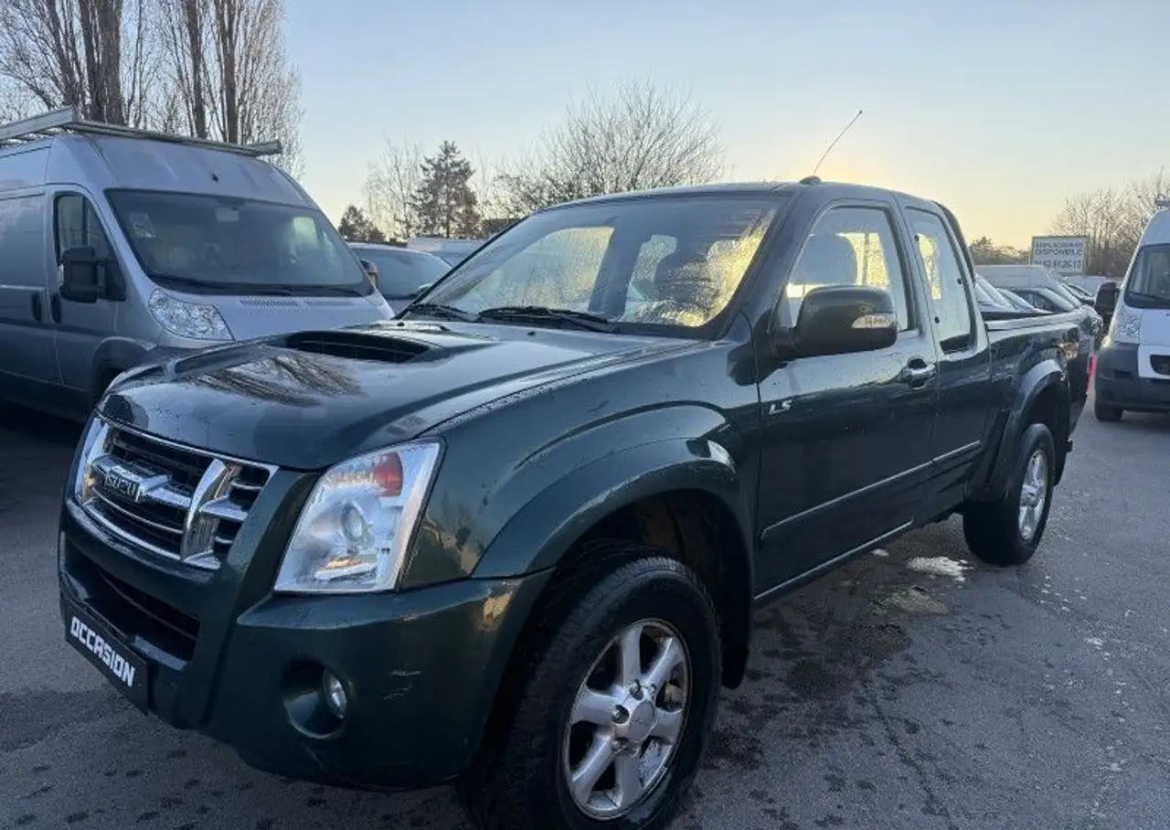 Isuzu D-Max 4X4 SPACE CAB 3.0LS