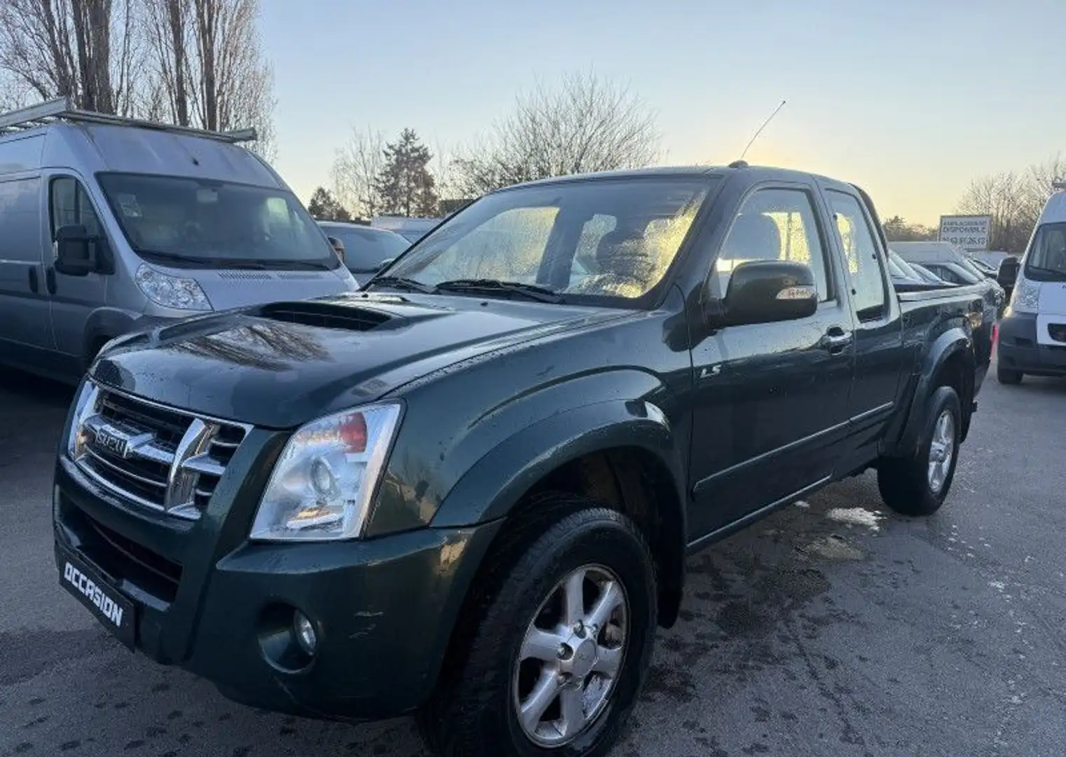 Isuzu D-Max 4X4 SPACE CAB 3.0LS Vert - 1