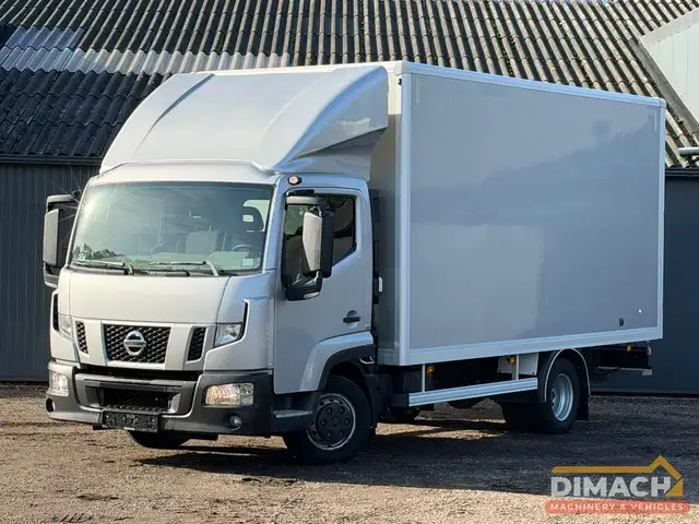 Nissan NT500 bakwagen - zilvergrijs - airco - euro 6 -