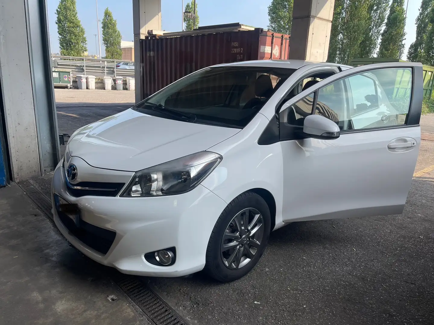 Toyota Yaris 5p 1.4 d-4d - 1