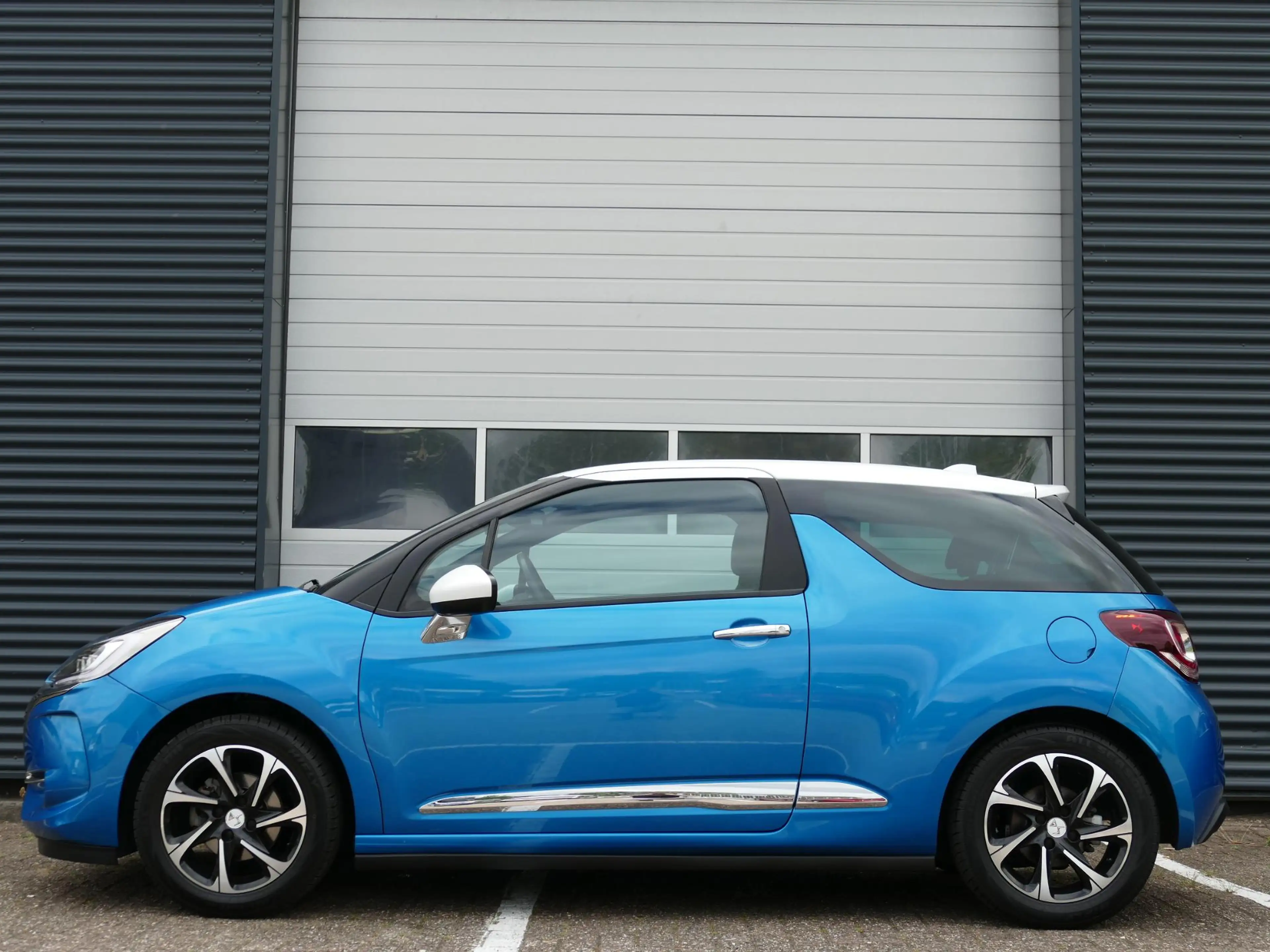 DS Automobiles DS 3 1.2 PureTech So Chic | 110PK | AUTOMAAT | Navigati — photo 6