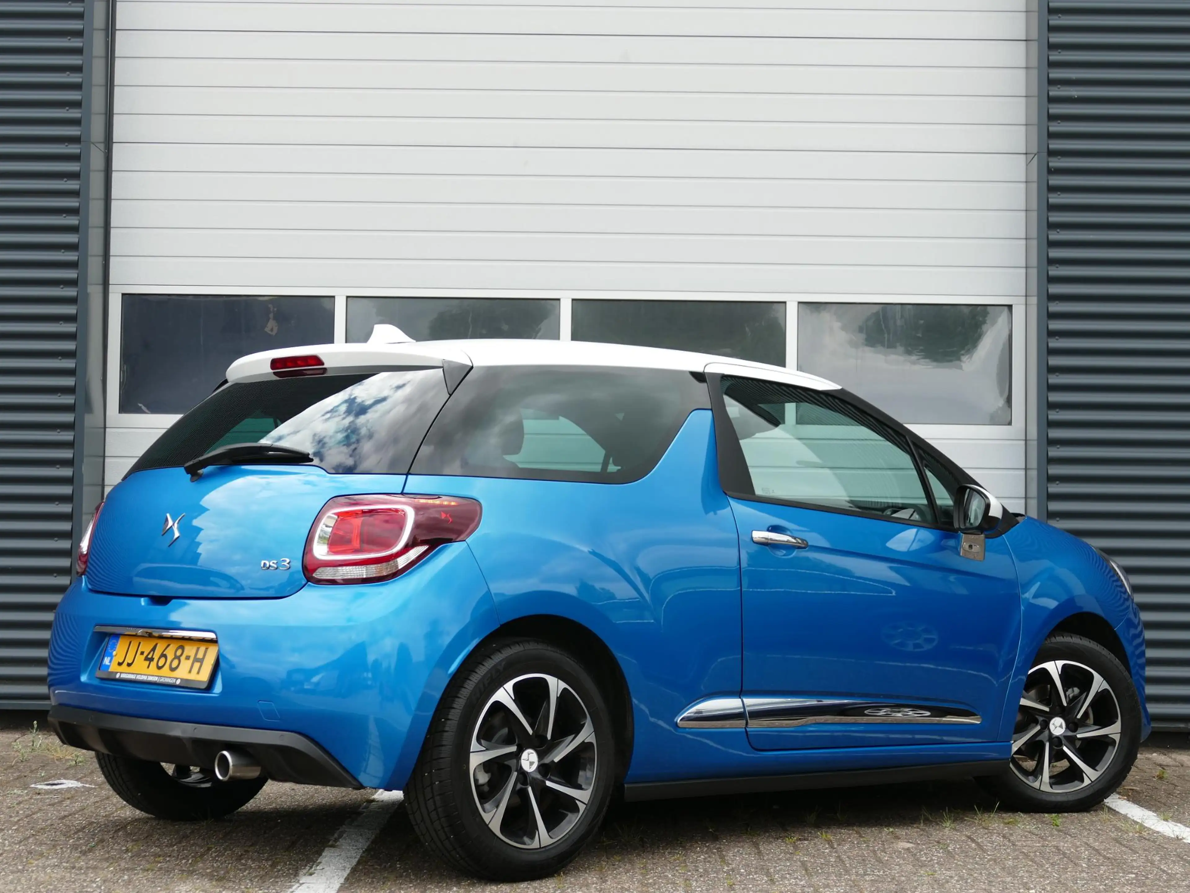 DS Automobiles DS 3 1.2 PureTech So Chic | 110PK | AUTOMAAT | Navigati — photo 2