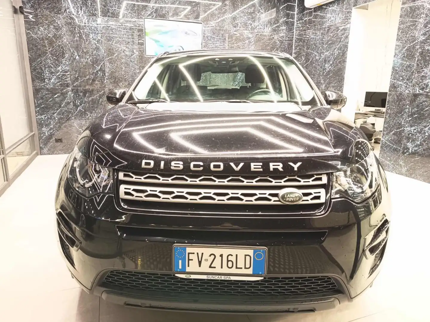 Land Rover Discovery Sport 2.0 TD4 150cv HSE Lucury Nero - 1