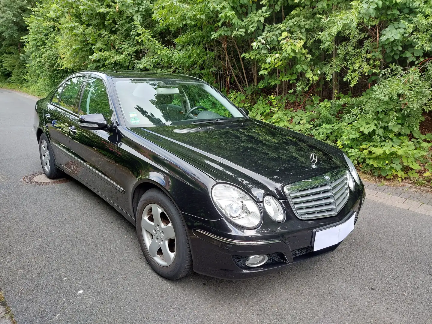 Mercedes-Benz E 220 E-Klasse Diesel CDI Elegance Schwarz - 1