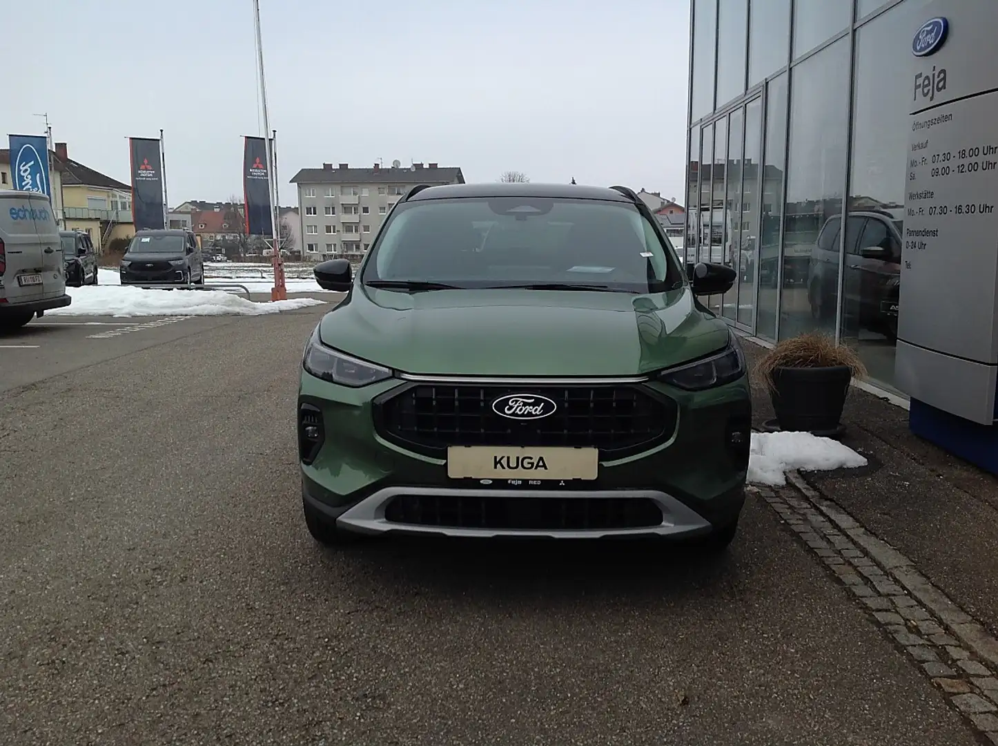 Ford Kuga 2,5 Duratec FHEV Active X Aut. Grün - 2
