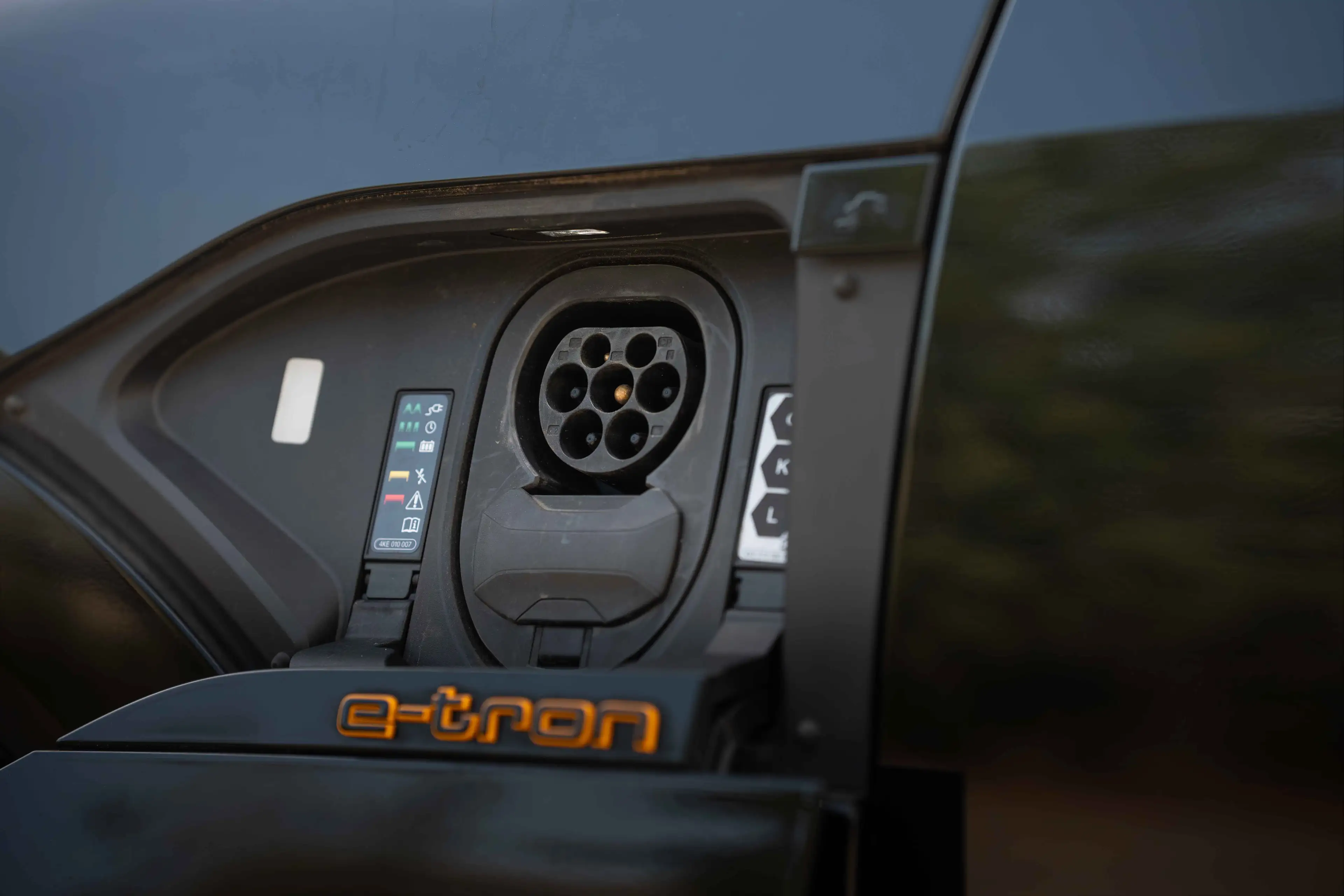 Audi e-tron E-TRON 50*S-LINE*QUATTRO*B&O*RS SEATS*MATRIX LED*CARPLAY*TREKHAAK* — photo 13