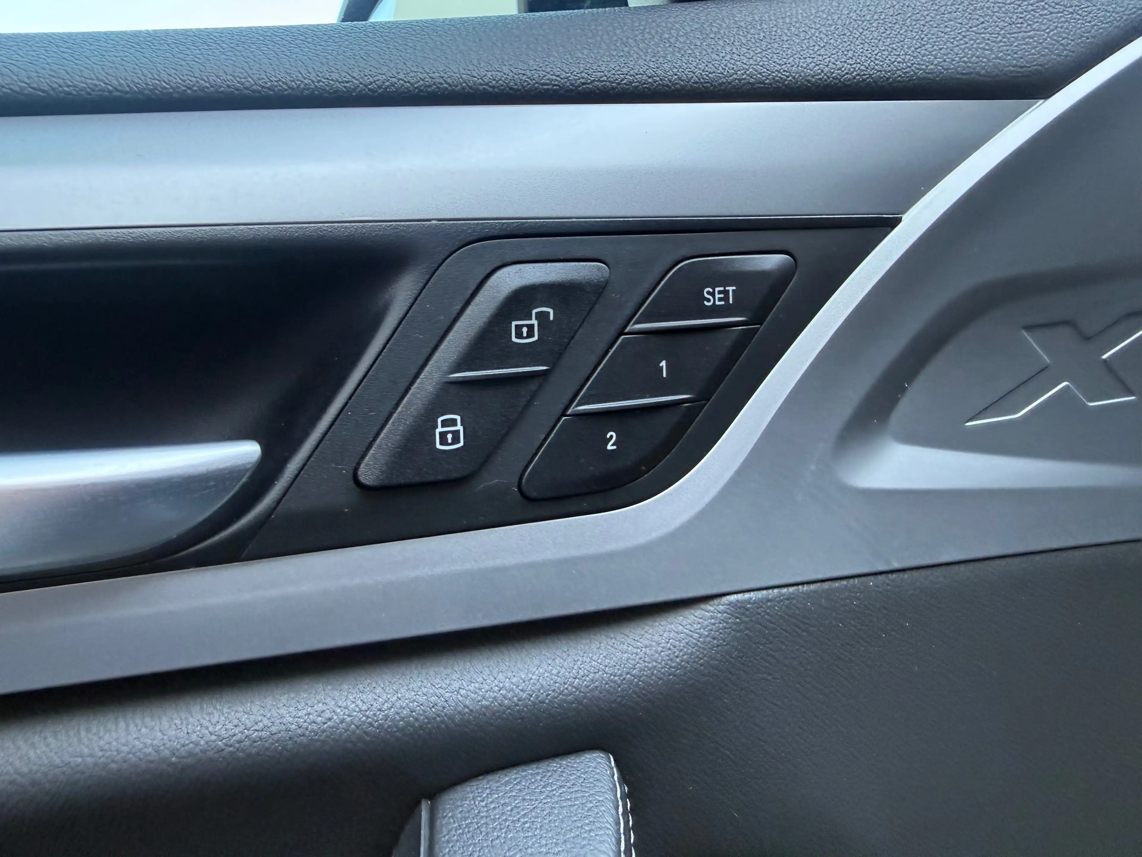 BMW X3 X3 PHEV 2.0iA xDrive30e OPF — photo 14