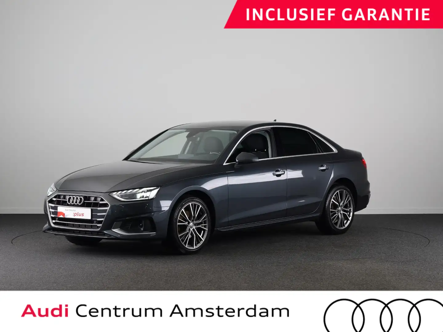 Audi A4 Limousine 35 TFSI Launch edition Business 150pk | Gris - 1
