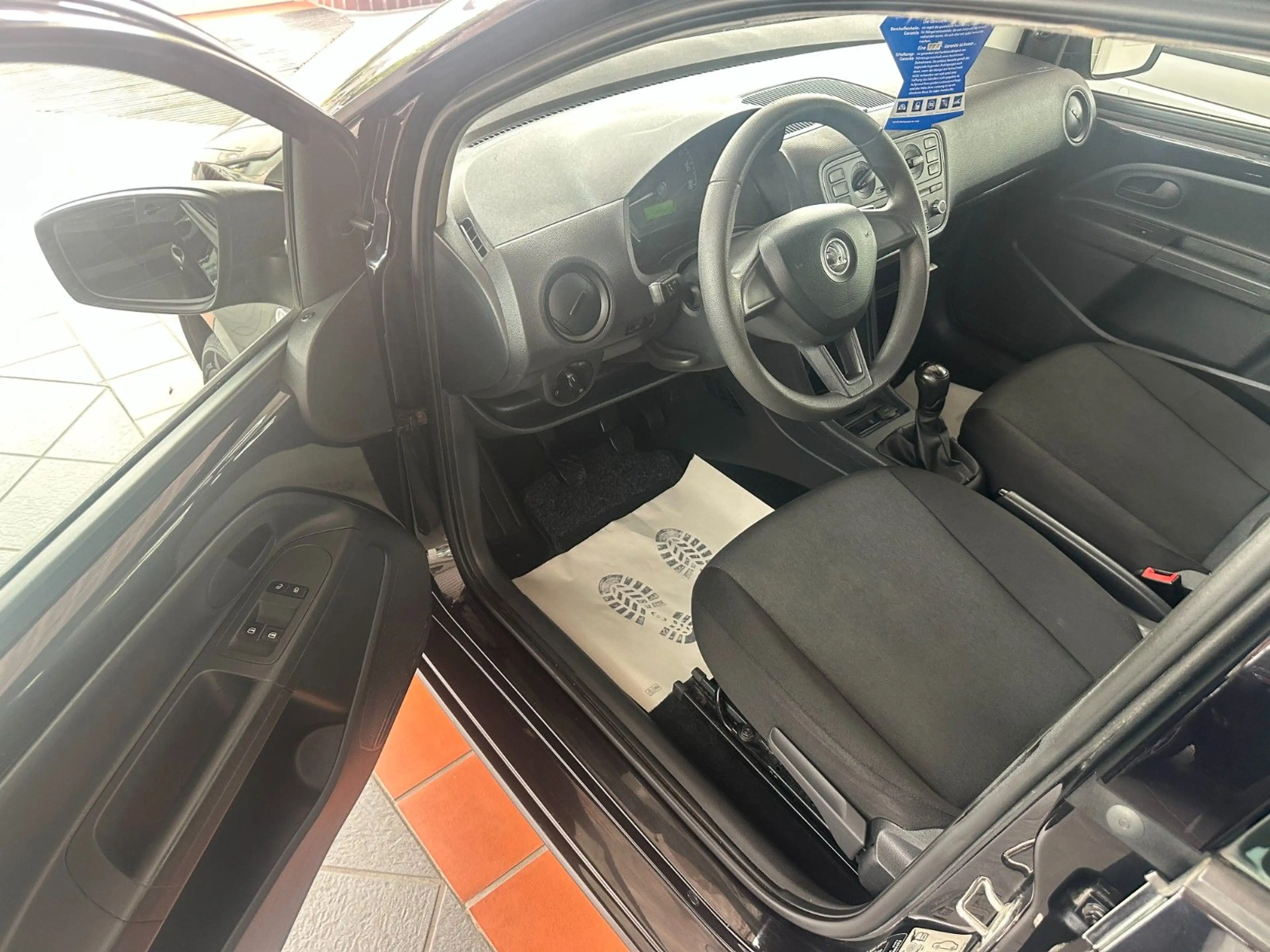 Skoda Citigo Cool Edition *2. Hand / 5- Türen / Klima* — photo 5