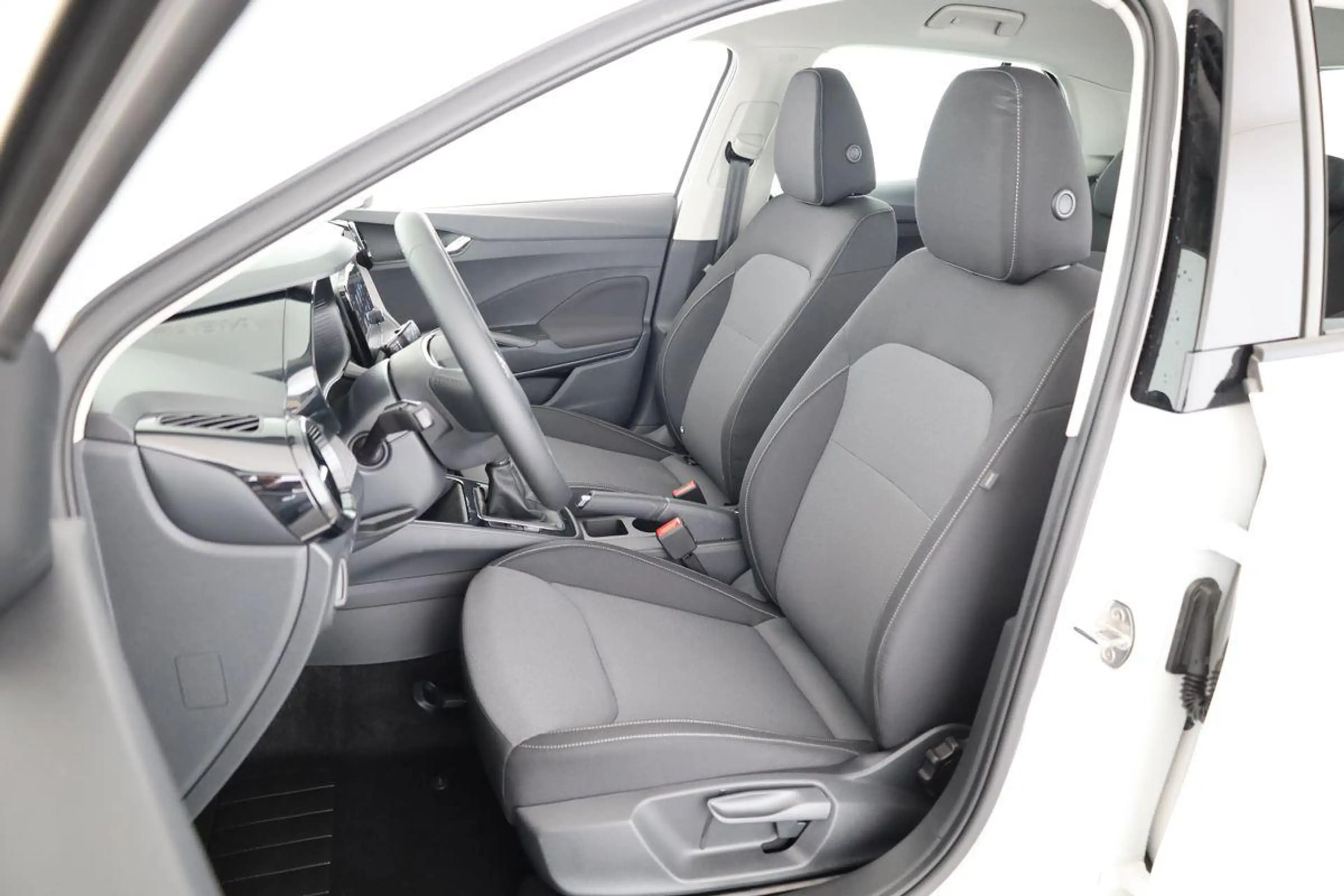 Skoda Fabia 1.0 TSI Selection, Park, SmartLink, 4 J.-Garantie — photo 12