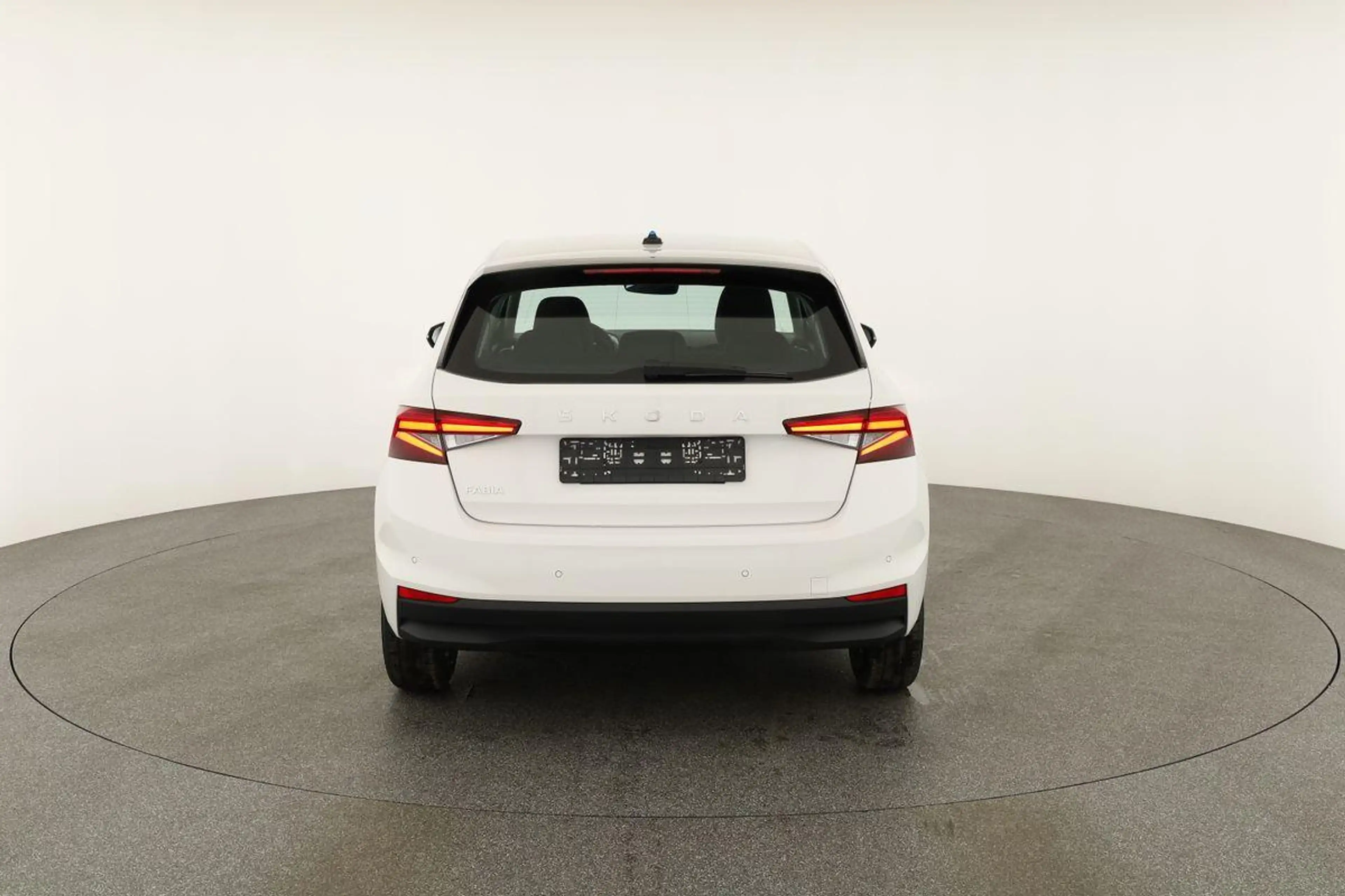 Skoda Fabia 1.0 TSI Selection, Park, SmartLink, 4 J.-Garantie — photo 16