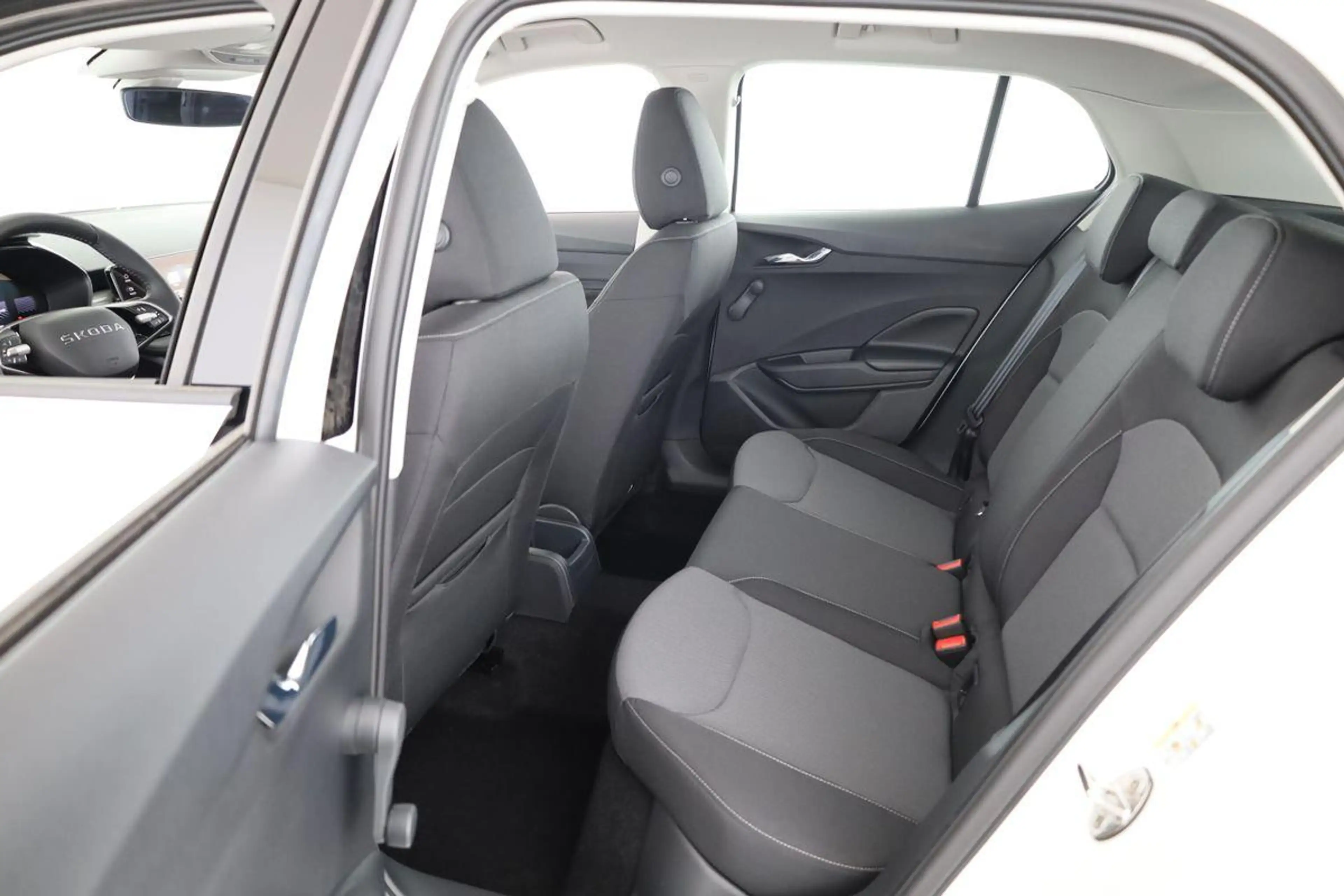Skoda Fabia 1.0 TSI Selection, Park, SmartLink, 4 J.-Garantie — photo 13