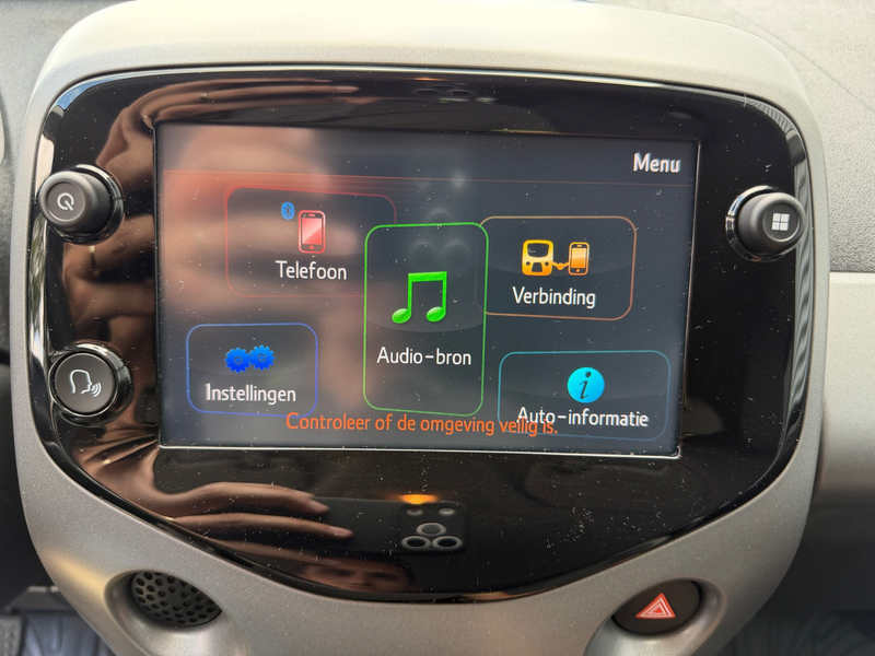 Toyota Aygo 1.0 VVT-i x-joy [ ecc,apple car,camera,cruise,lmv — photo 34