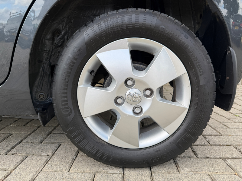 Toyota Aygo 1.0 VVT-i x-joy [ ecc,apple car,camera,cruise,lmv — photo 22