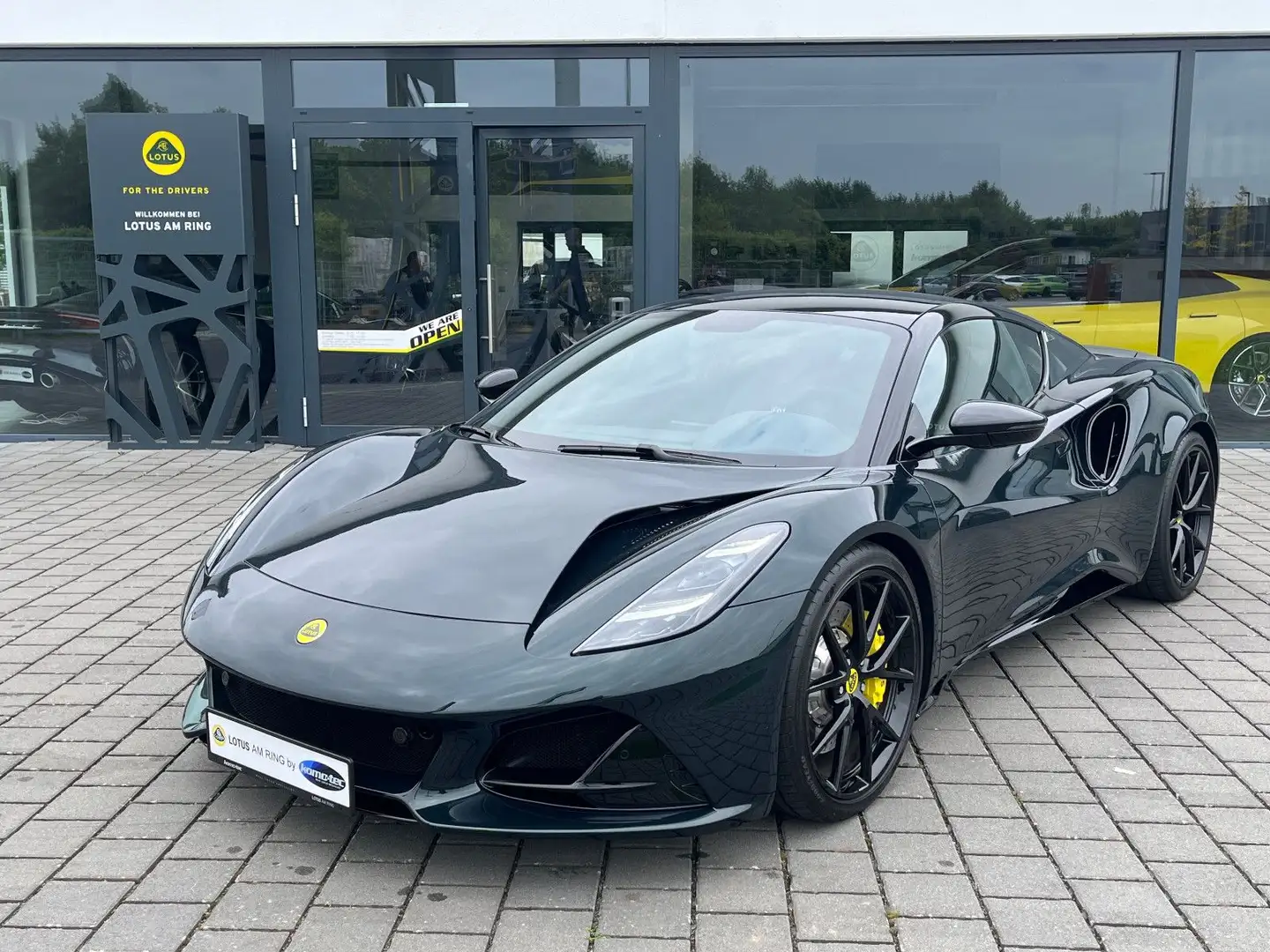 Lotus Emira V6 First Edition EM475 & Nitron *by Komo-Tec* Verde - 1