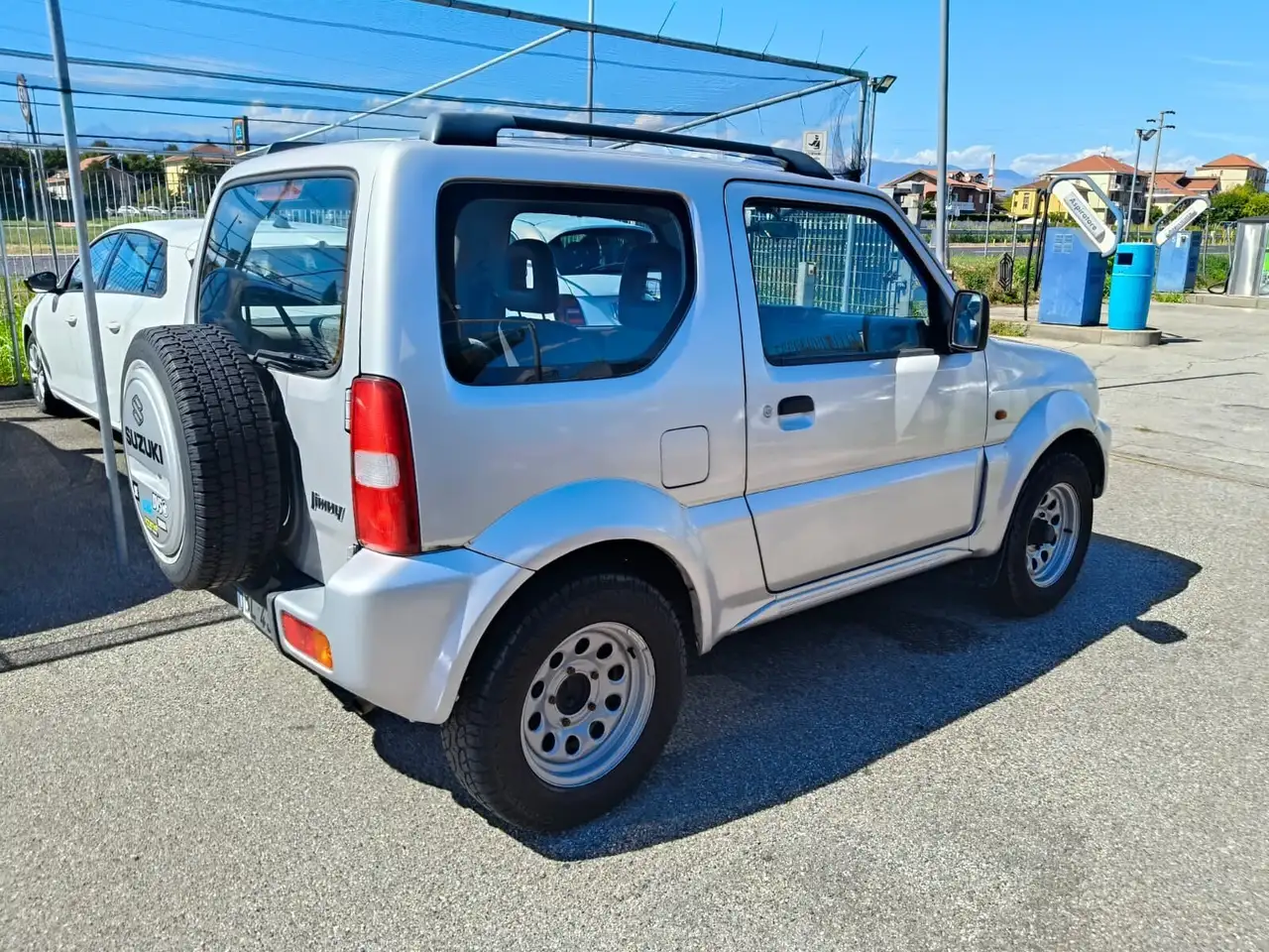 Suzuki Jimny 1.3i 16V cat 4WD JLX, foto 4