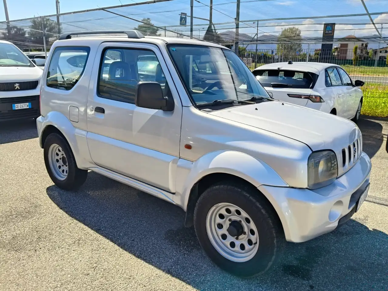 Suzuki Jimny 1.3i 16V cat 4WD JLX, foto 3