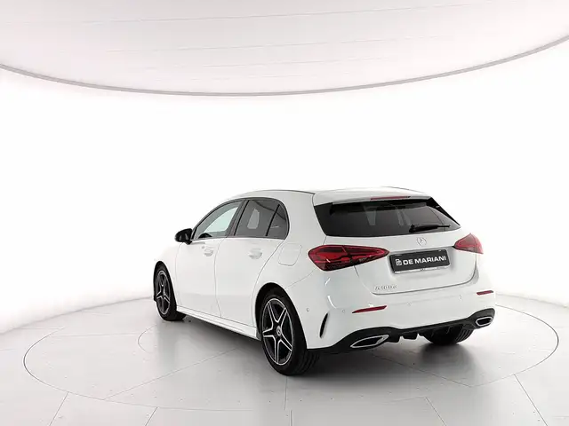 Mercedes-Benz A Class view 3