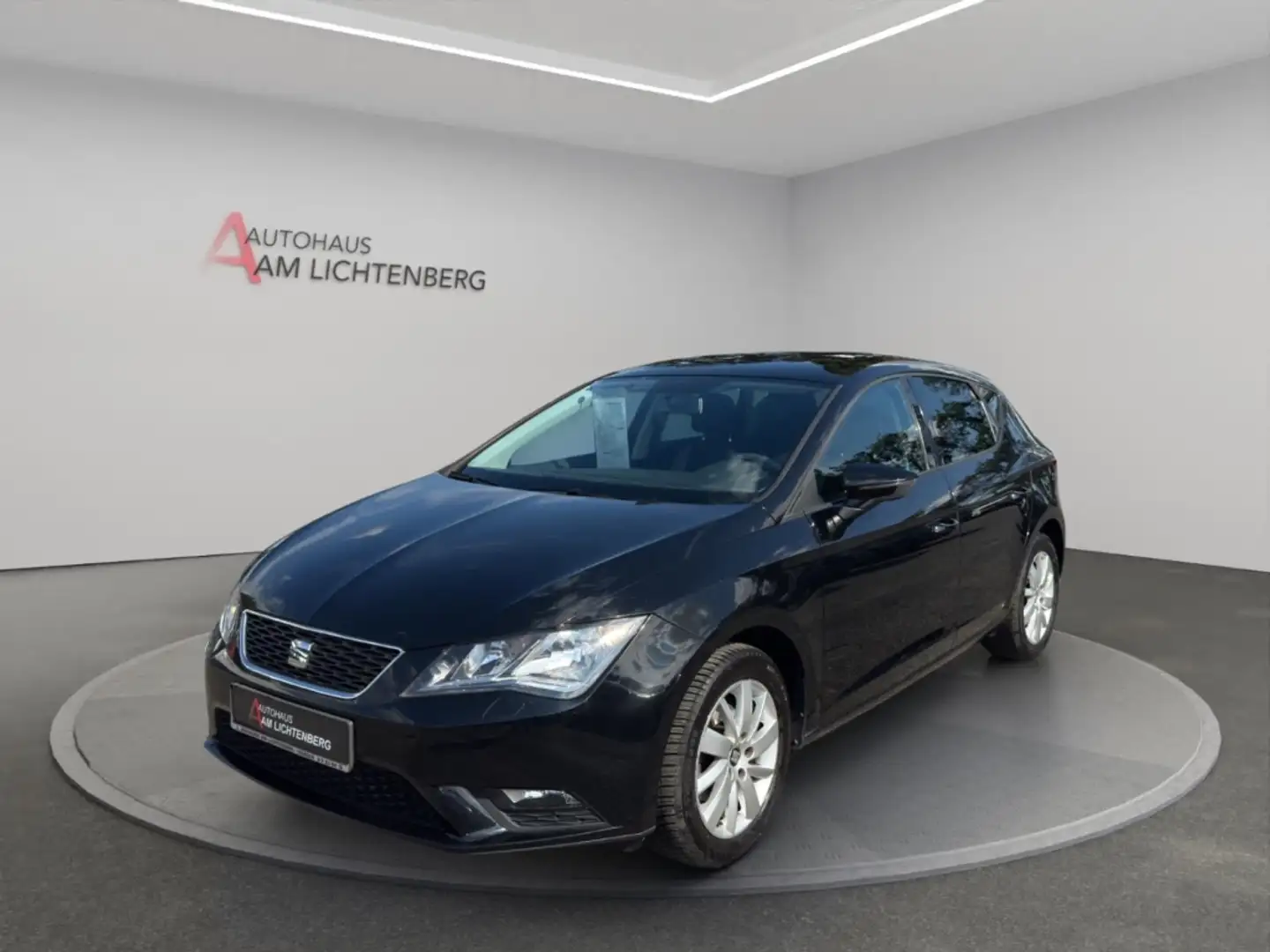 SEAT Leon Reference 1.2 TSI 81 kW (110 PS) 6-Gang KLIMA+PDC+ Noir - 1