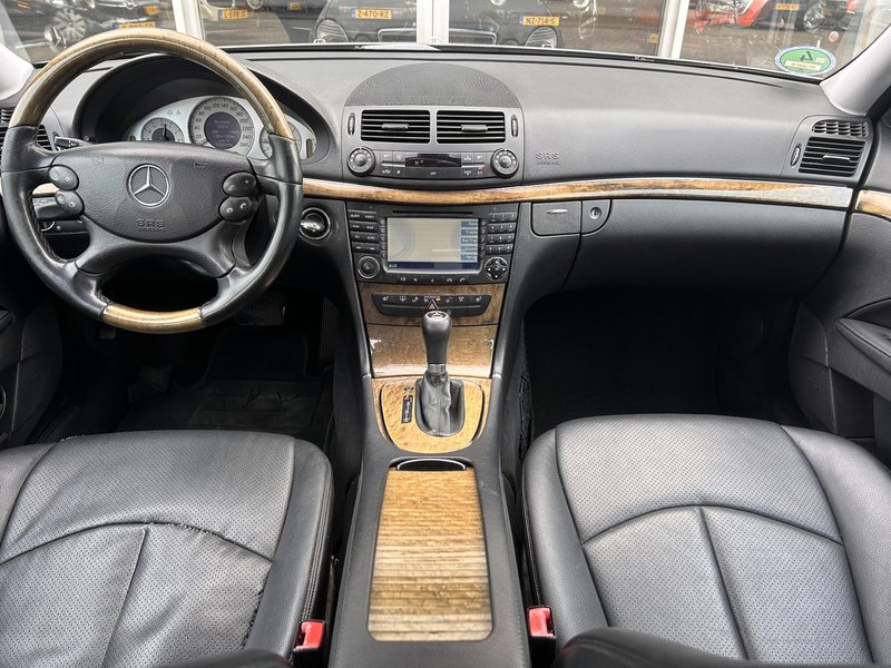 Mercedes-Benz E 350 Classic top occasion/zie foto's/airco cruise contr — photo 4