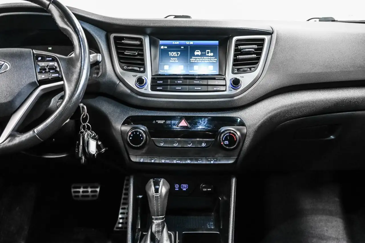 Hyundai TUCSON снимка Hyundai TUCSON