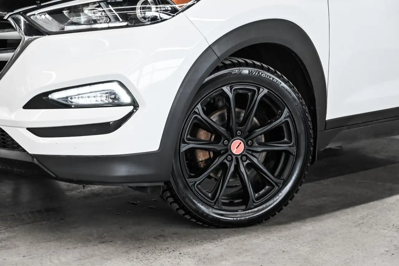 Hyundai TUCSON снимка Hyundai TUCSON