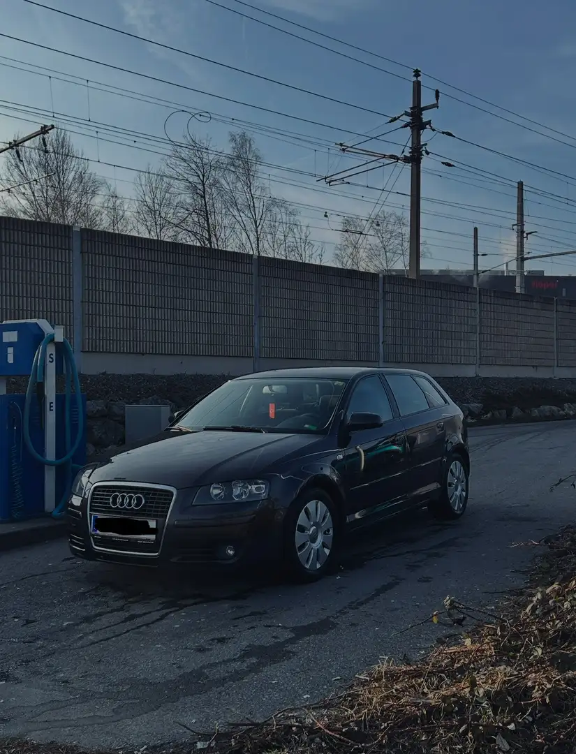 Audi A3 1.9 TDI e Attraction Gri - 2