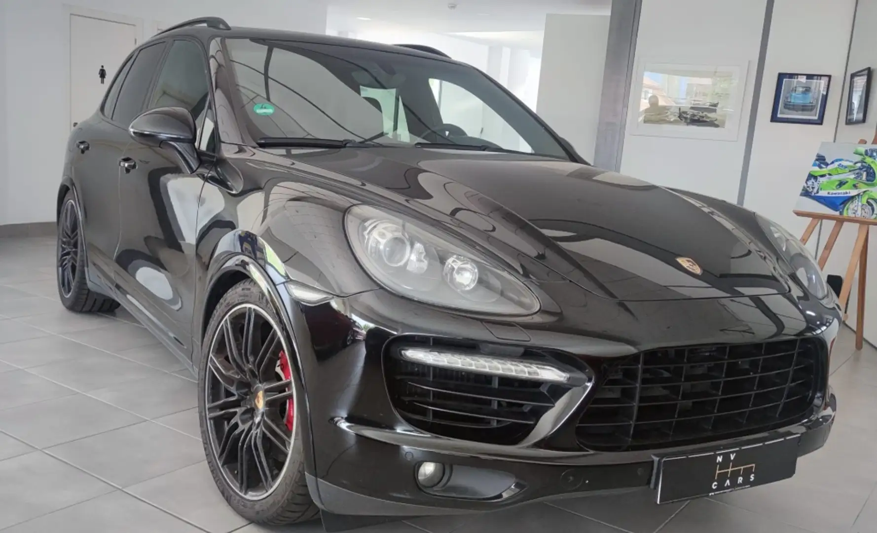 Porsche Cayenne Turbo Aut. Noir - 2