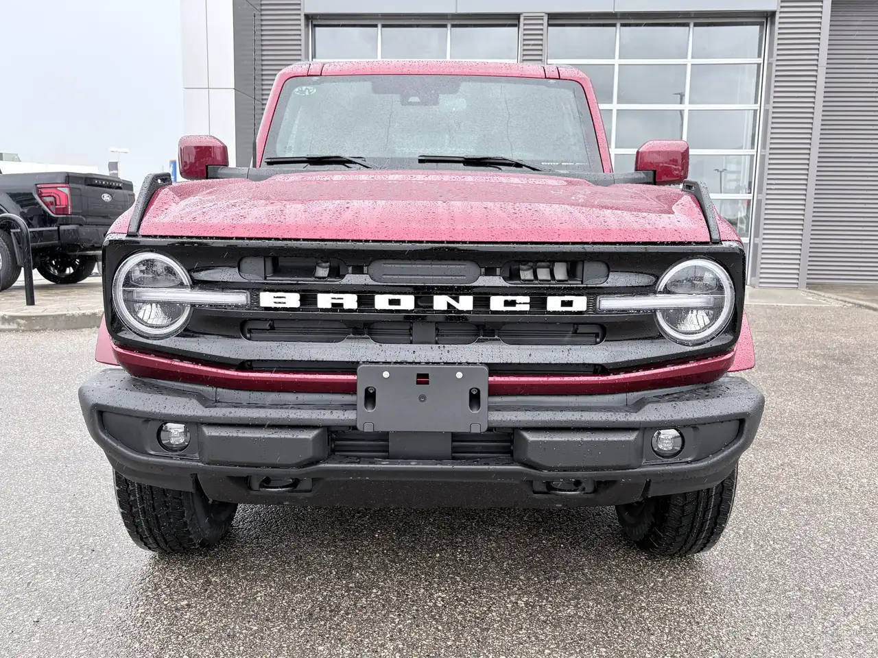 Ford Bronco photo Ford Bronco
