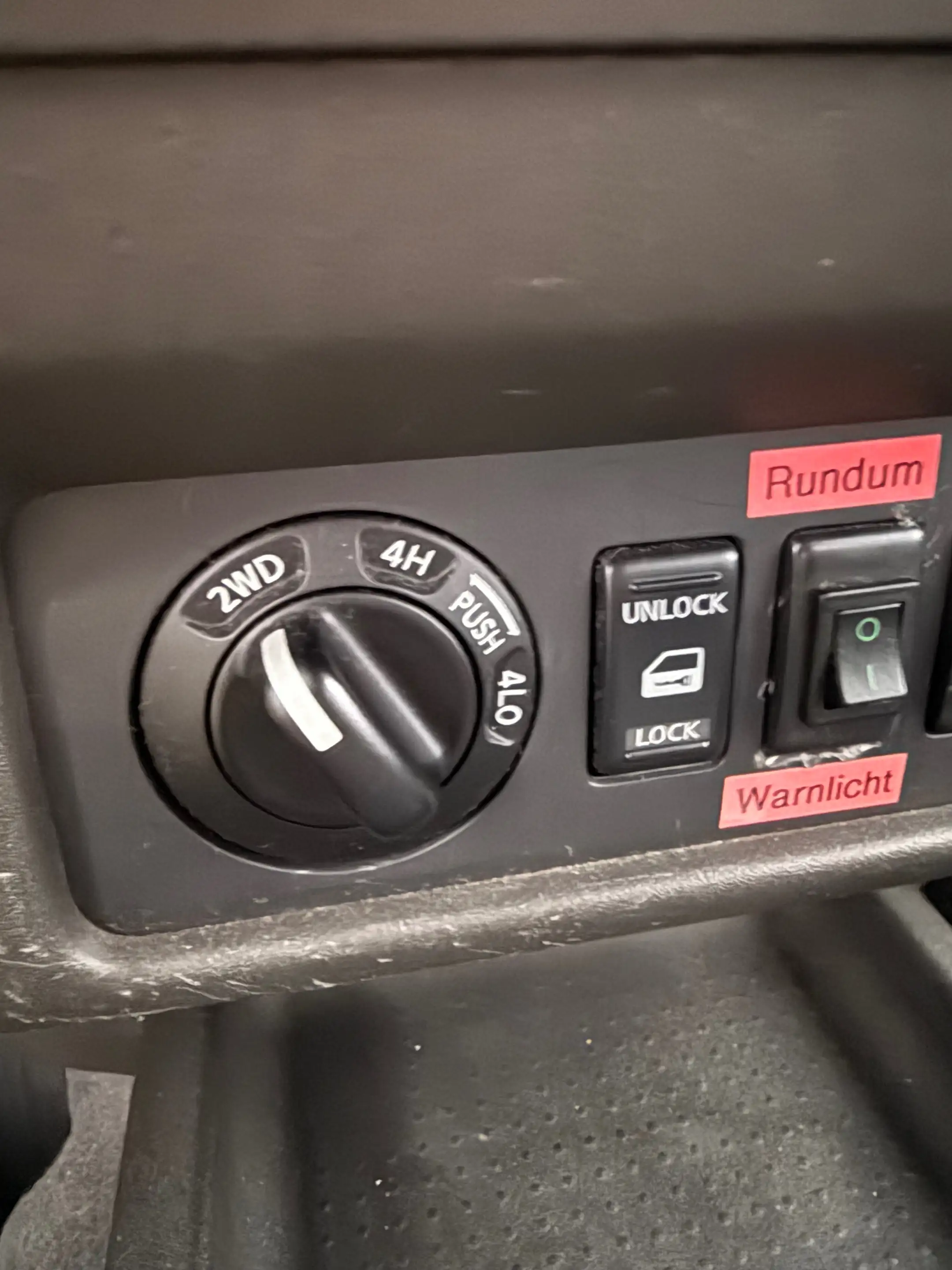 Nissan Navara Double Cab SE 2,5 4x4 Aut. ID:7 — photo 11