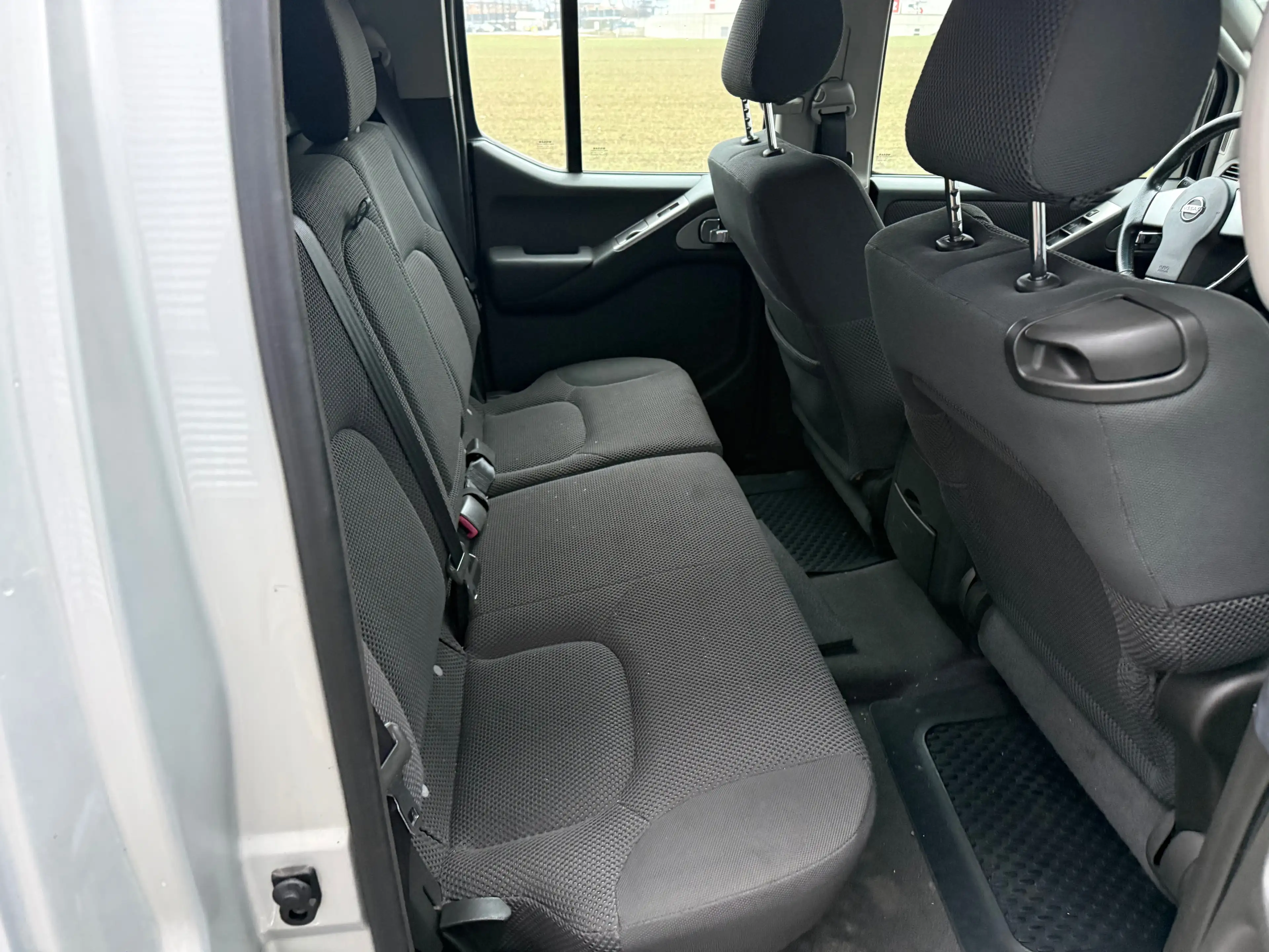 Nissan Navara Double Cab SE 2,5 4x4 Aut. ID:7 — photo 10