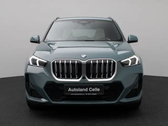 BMW X1 view 2